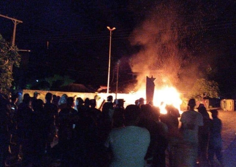 Vídeo: Bebê morre após ser estuprada e população se revolta no Amazonas