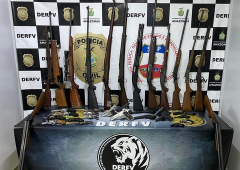 Viúva e filha de coronel da PM forjaram roubo de armas em Manaus   