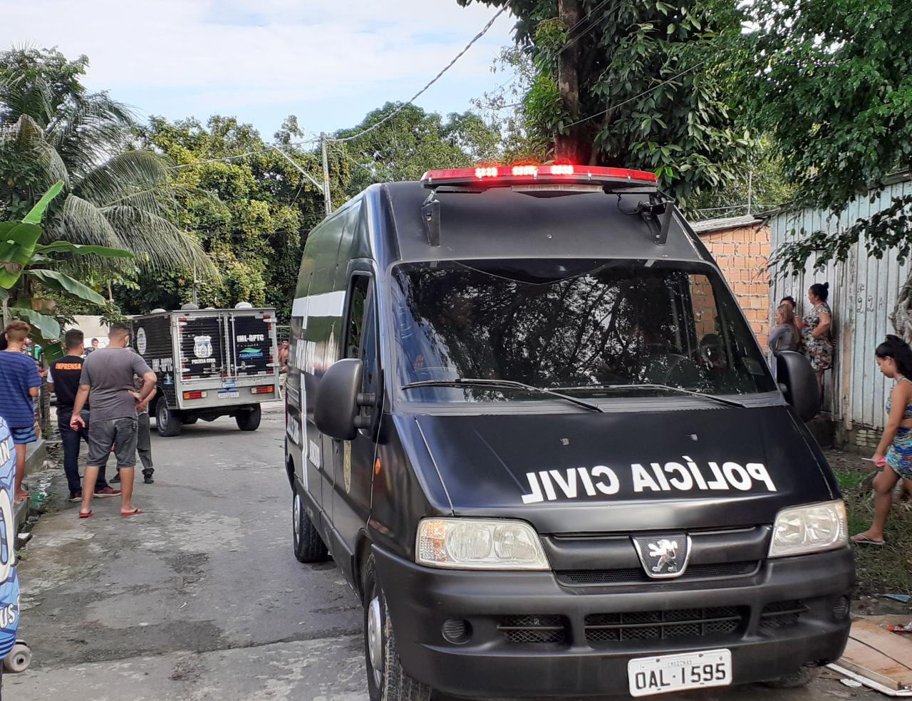 Passageiro é morto com 8 tiros ao desembarcar de carro de App em Manaus