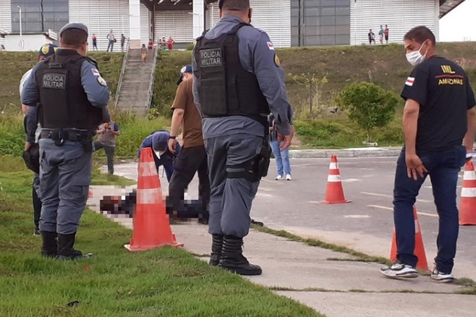 Detetive particular é morto com vários tiros ao sair de shopping em Manaus