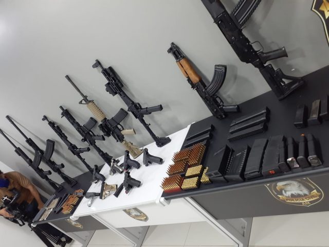 Polícia apreende maior arsenal de armas do Amazonas