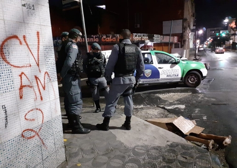  Homem é morto a tiros em esquina de avenidas em Manaus