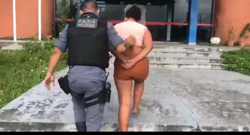 Mulher mata cabeleireira com 14 facadas e acaba presa em Manaus 