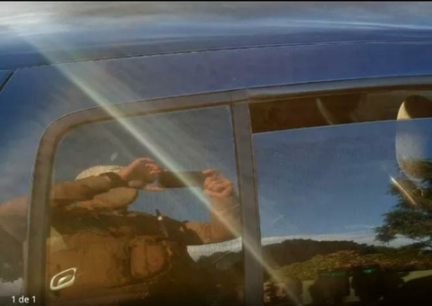 Casal é preso após abandonar criança de 8 anos dentro de carro