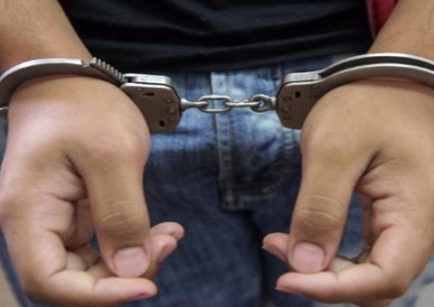 Adolescente é detido após assaltar restaurante em área nobre de Manaus 