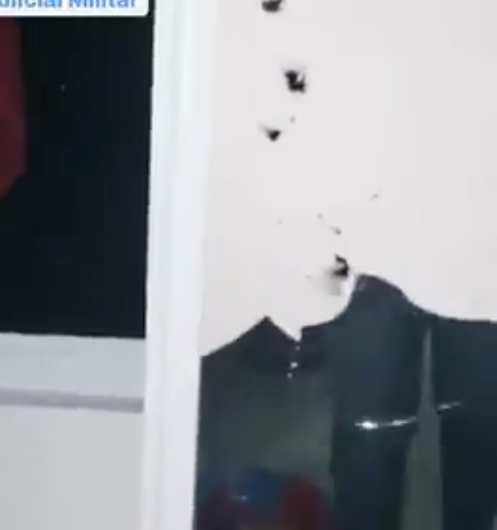 PM deu 'chuva de balas' em quarto do filho de homem ameaçado em Manaus