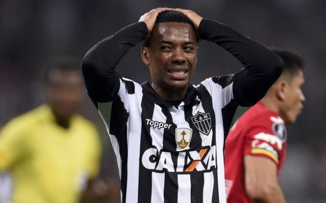 Defesa de Robinho vai recorrer de condenação por estupro na Itália