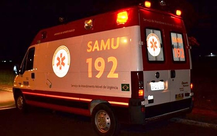 Garoto de 14 anos é atingido por dois tiros em rua de Manaus