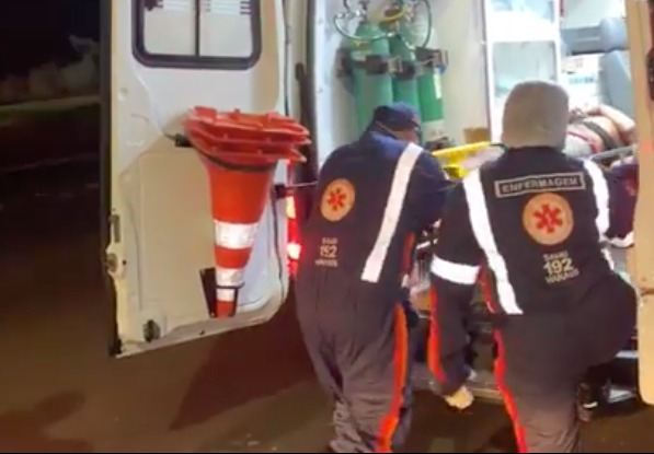 Homem é encontrado ferido após assalto em avenida de Manaus