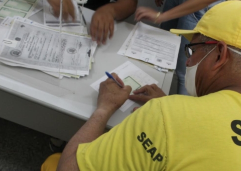 Seap realiza emissão de RG no Compaj