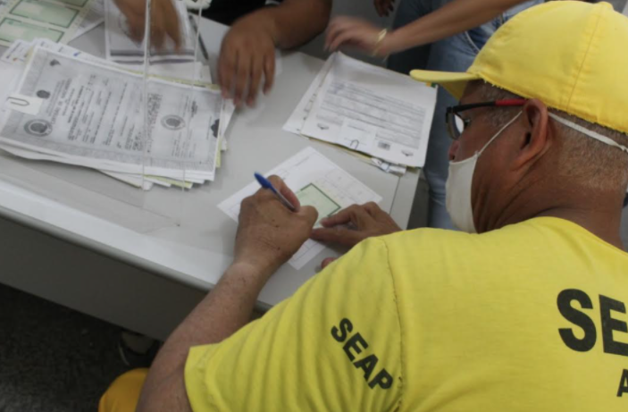 Seap realiza emissão de RG no Compaj