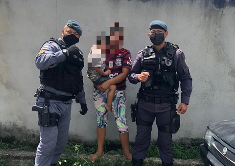 Menino de 2 anos é encontrado após abrir porta de casa e sumir em Manaus 