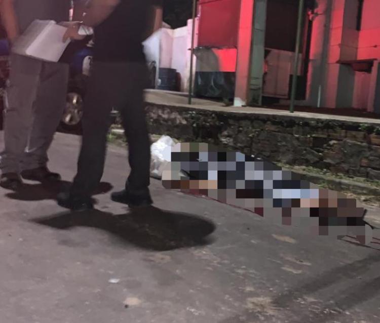 Corpo é encontrado com crânio esmagado próximo a ponto de ônibus em Manaus