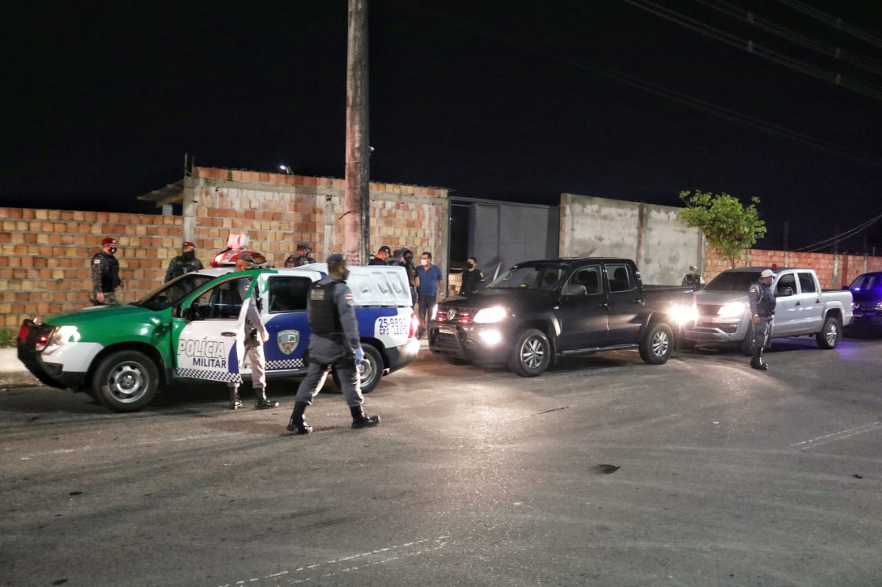 Cinco homens são presos após flagra de festa clandestina em Manaus