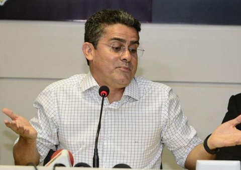 David Almeida foge de convocação da Aleam e não esclarece denúncias 