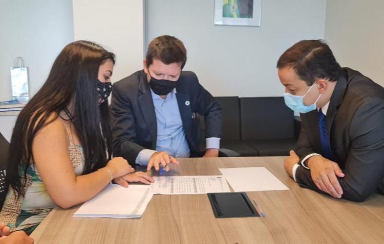 Ministério da Saúde envia equipamentos para combater pandemia no Amazonas