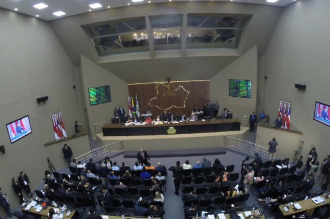 Procuradoria da Aleam questiona interferência da Justiça em eleição