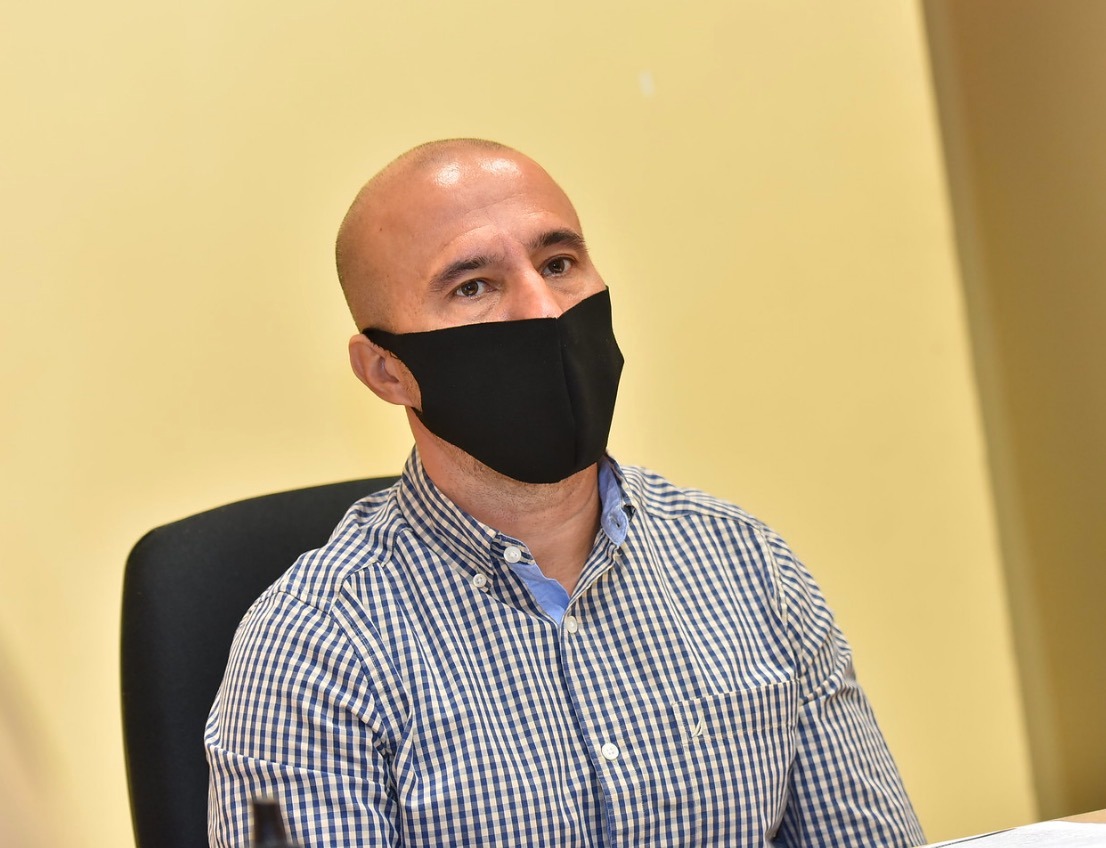 Prefeito de Manaus troca secretários e nomeia Clécio Freire para a Semef