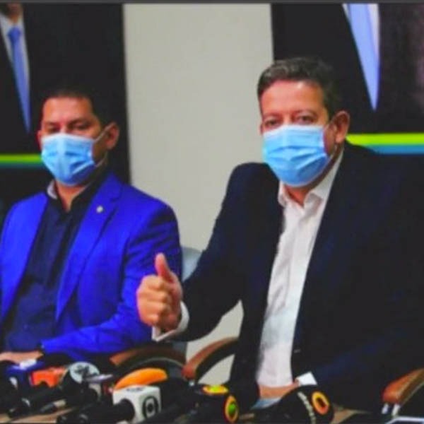 Em Manaus, Arthur Lira promete pressionar para agenda de vacinação 