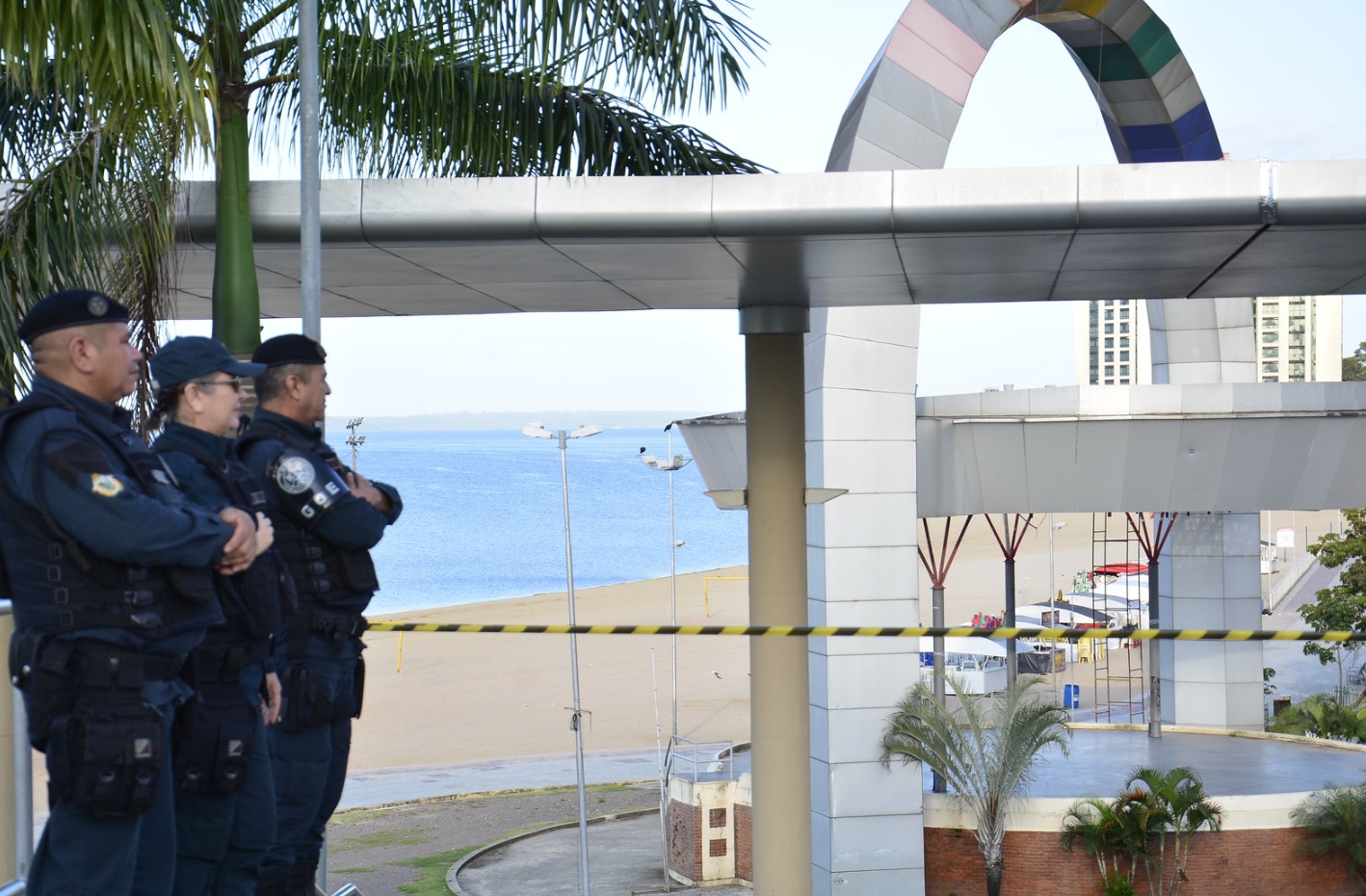 Praia da Ponta Negra segue interditada até 31 de março