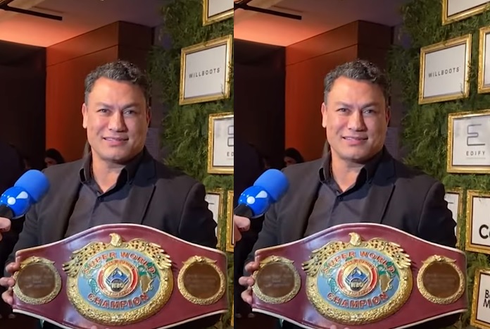 Popó doa de surpresa cinturão de boxe em leilão de Neymar