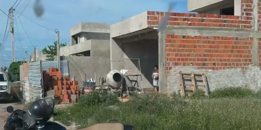 Encarregado de obras morre ao receber descarga elétrica