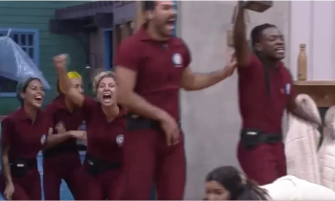 Pelé vence prova do lampião em A Fazenda