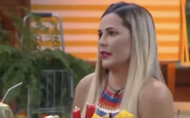 Fazendeira Deolane revela quem indicará para a roça em A Fazenda