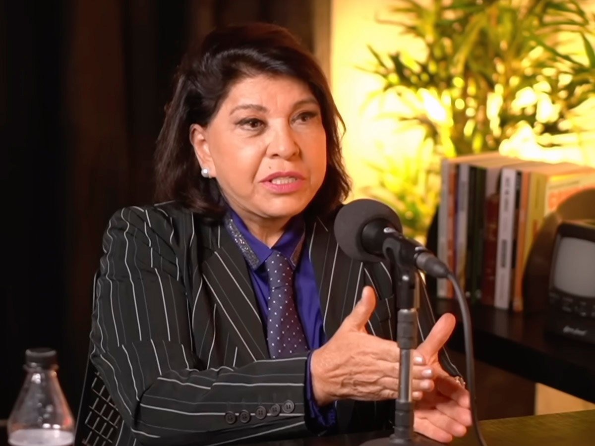 Roberta Miranda revela conflitos com o pai após se apaixonarem pela mesma garota