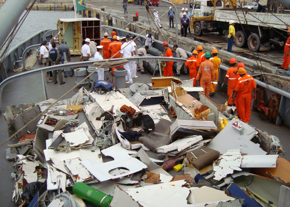 Voo 447: Empresas serão julgadas por acidente que matou 228 pessoas