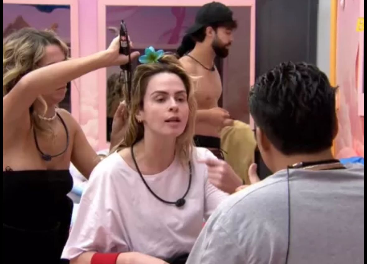 BBB26: Pedro alega "bloqueio espiritual" e engasgo após conversa com Ana Paula
