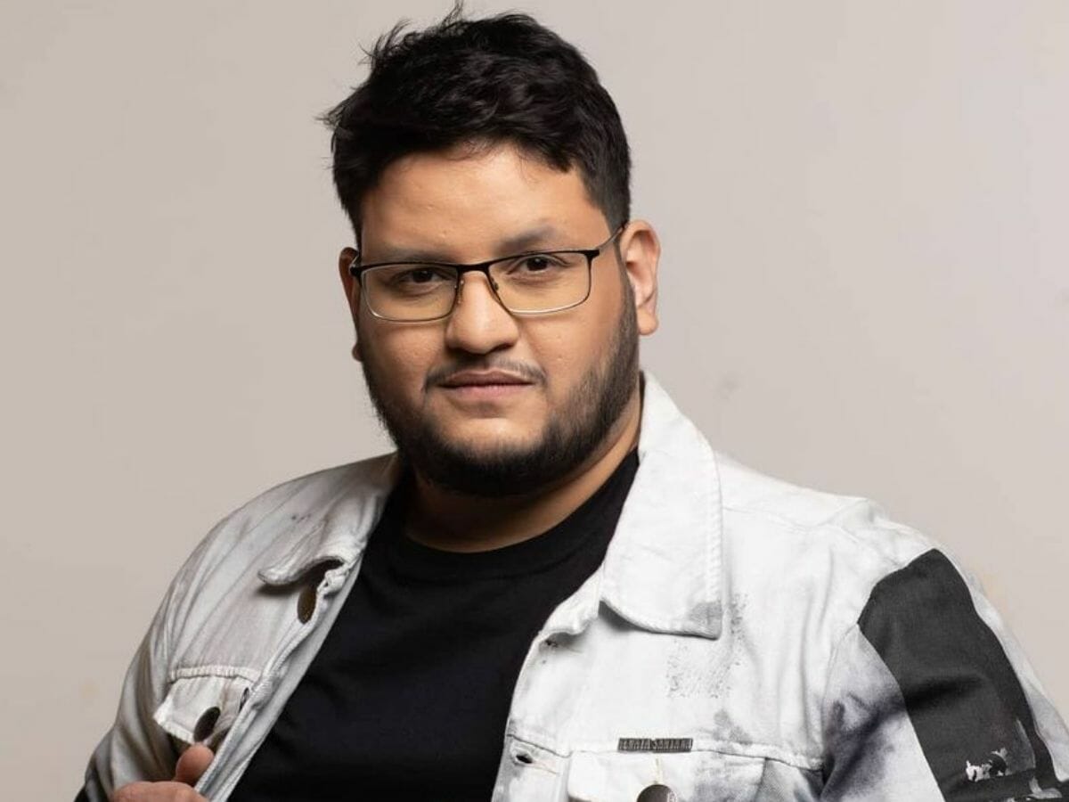 Cantor Maurílio permanece em estado grave na UTI