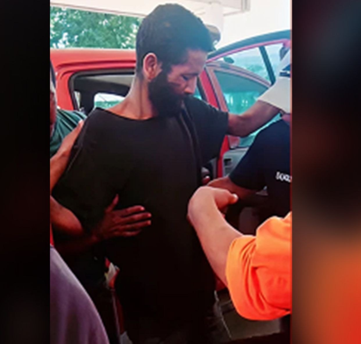 Caçador passa 50 dias perdido em floresta e é resgatado vivo no Amazonas