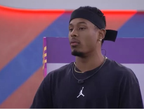 Paulo André dá plaquinha de 'ardiloso' para Linn, e Tadeu corrige: 'Ardilosa'