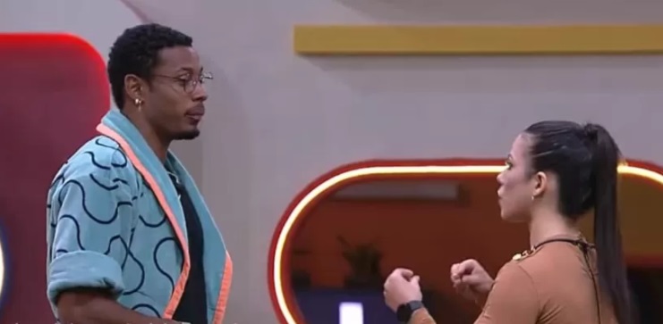 PA e Larissa têm DR após alfinetadas em jogo da discórdia