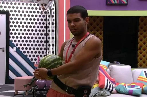 Brothers criticam Vyni: 'no ao vivo é outra pessoa'