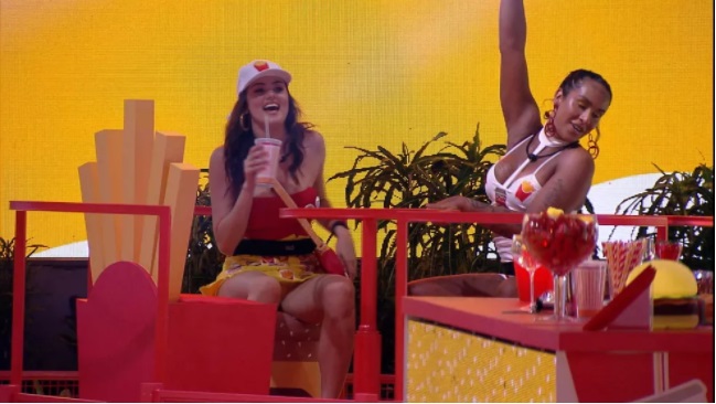 Após brincadeiras entre Lina e PA, brothers cantam: 'TalaLina'