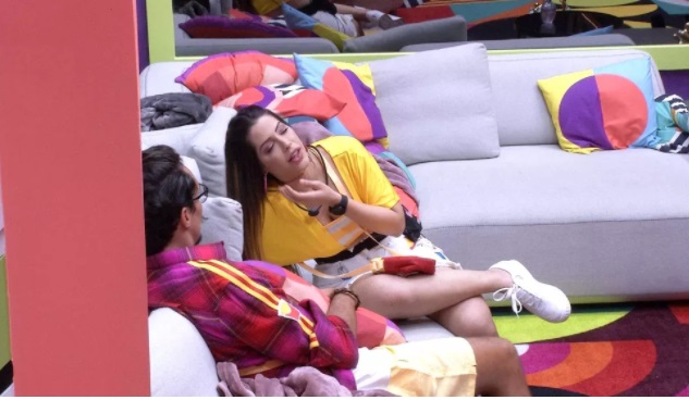 Laís especula contragolpe em amigos de Arthur: 'para ele sentir'