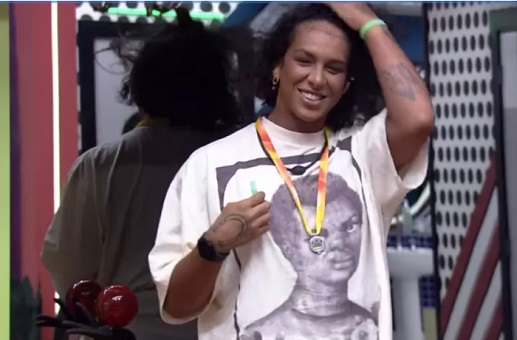 Lina comemora liderança após 17 horas de prova de resistência