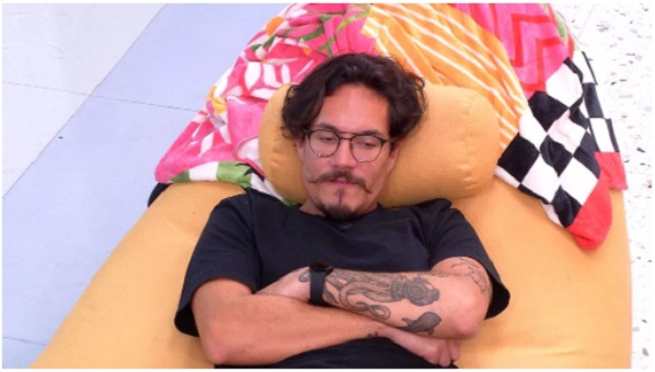 DG brinca com Eliezer sobre paredão: 'Vai falar 'fora, Eslô''