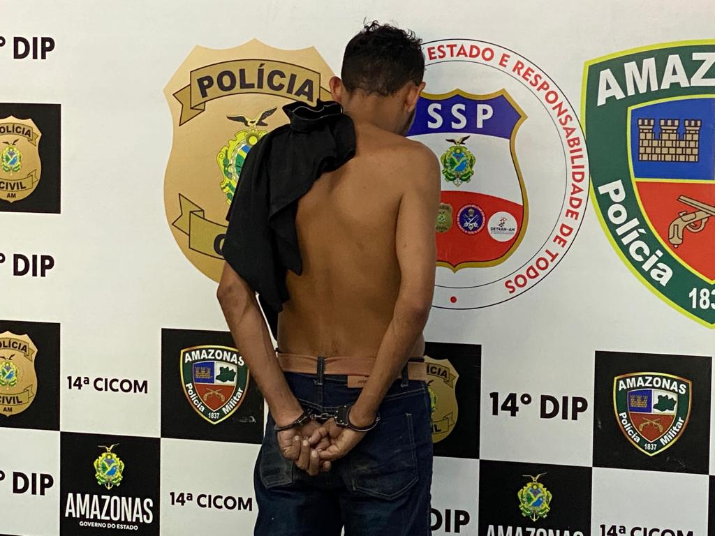 Suspeito é preso enquanto vendia drogas em Manaus