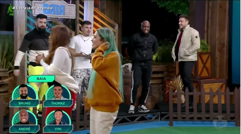 Bruno, Thomaz, André e Vini estão na 1ª baia de 'A Fazenda'
