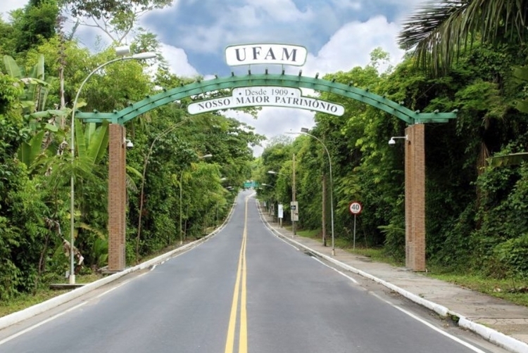 Ufam abre calendário para unidades solicitarem professor substituto