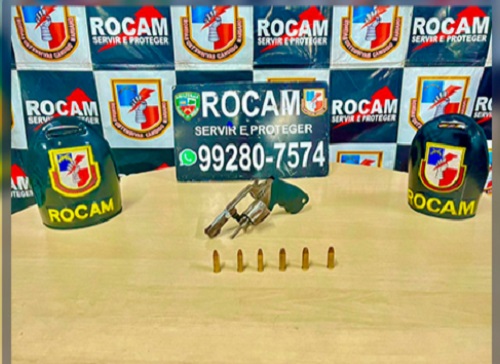 Foragido é preso com arma após denúncia em Manaus