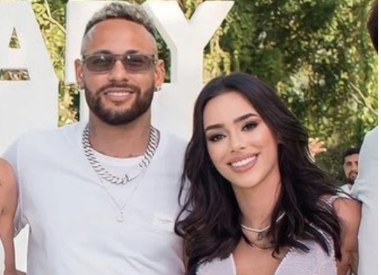 Mãe de Biancardi quebra o silêncio após traições de Neymar: 'Deus abençoe'