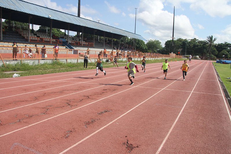 Seletiva de atletismo e jogo de queimada acontece na zona rural de Manaus
