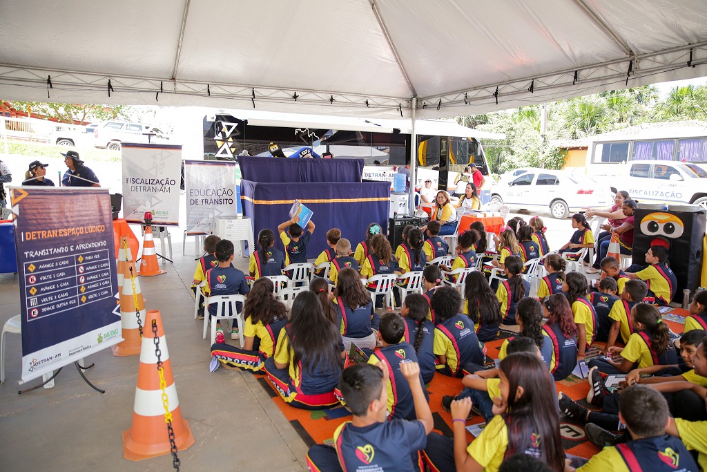 Ação Detran: mais de 1.200 pessoas são atendidas em Presidente Figueiredo