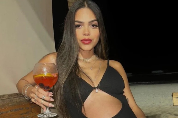 Mãe do quarto filho de Poze faz apelo após críticas: ‘parem de me atacar’