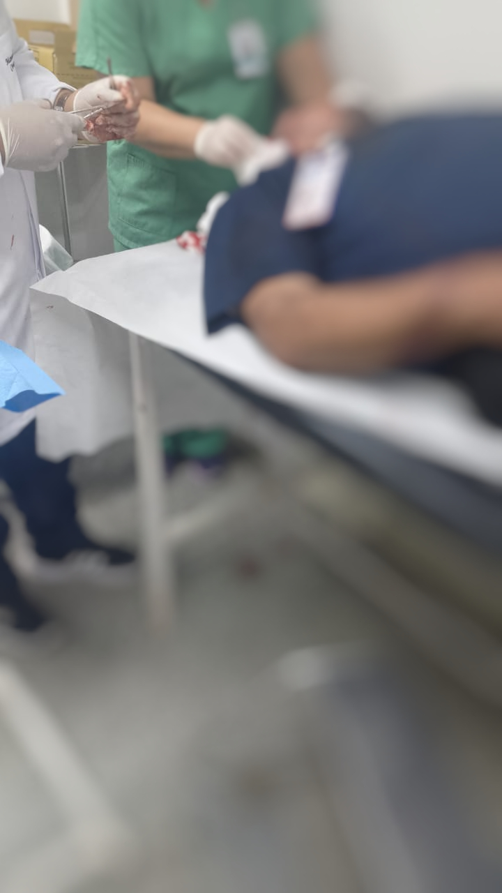 Motorista é esfaqueado durante assalto a ônibus da linha 455 em Manaus