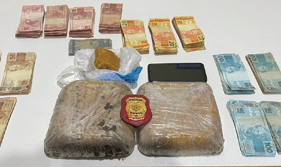 Denis é preso com 4 kg de drogas e R$ 13 mil após ostentar nas redes sociais, em Eirunepé